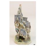 David Winter Cottage Figurine