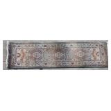 2'3' x 7'10' Old Master's Collection Runner Rug