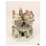 David Winter Cottage Figurine