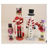 Christmas & Valentine Nutcrackers / 4 Pc