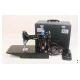 Vintage Singer 'Featherweight' Sewing Machine