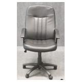 Rolling Office Arm Chair