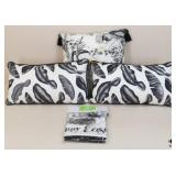 Black & White Pillows W/Pillow Cover / 4Pc