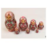 Wood Nesting Dolls / 7 Pc