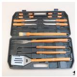 Grill Set w/ Case / 16 pc