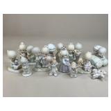 Precious Moments Figurines/ 12 pc