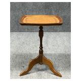 Pedestal Table