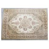 7' 6' x 10' 2' Nylon Rug