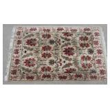 7' 8' x 10' Area Rug