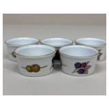 Royal Worcester Ramekins 'Evesham' / 5 pc