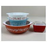 Pyrex Casserole Dishes / 4 pc