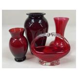 Glass Vases & Basket / 4 pc