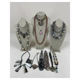 Costume Necklaces / 13 pc