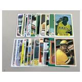 Willie Stargell Baseball Cards / 21 pc