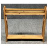 Wood Quilt Stand 33" w