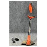 Black & Decker GrassHog Weed Eater w / Charger