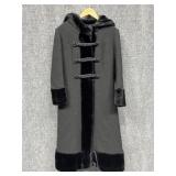 Sz. S Womenï¿½s Vintage Long Winter Coat