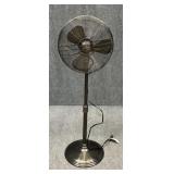 Hunter Metal Adjustable Height Oscillating Fan