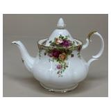 Royal Albert Old Country Roses Porcelain Teapot