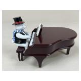 Gold Label Animatronic Polar Bear w/ Piano