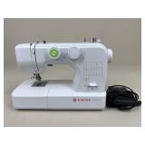 Singer SM024 Sewing Machine