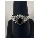 Sz 8 Sterling Silver Ring w/ Stone