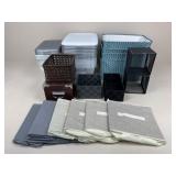 Storage Containers & Baskets / 33 pc