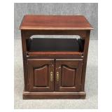 Media Cabinet w / Swivel Top & Pull Out Shelf
