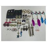 Costume Earrings / 24 pc