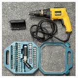 DeWalt Drywall Screw Gun & Screwdriver Set