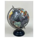 8 In Globe