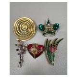 Brooches / 5 pc