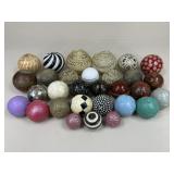 Ceramic, Metal, & Resin Orbs / 30 pc