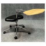 Rolling RoomyRoc Mobile Laptop Desk