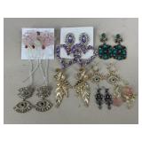 Costume Earrings / 8 pc