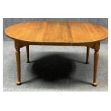 Ethan Allen Dining Table w / Leaf