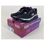 Sz 10 Womenï¿½s Skechers Max Cushioning Shoes NWT