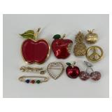 Gold & Red Tone Brooches / 10 pc