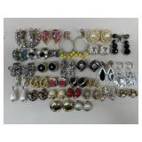 Clip On Earrings / 28 Pairs