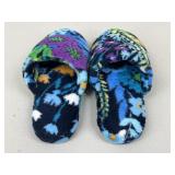 Sz Small Vera Bradley Slippers