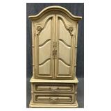 Armoire