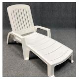 Grosfillex Outdoor Chaise Lounge