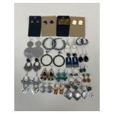 Costume Earrings / 23 pairs
