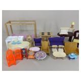 Doll House Furniture / 27 pc