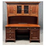 Shenandoah Valley Desk w/ Hutch