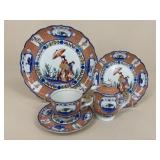 Arita 'Mariko' Dinnerware / 26 pc