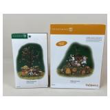 Dept 56 Village Accessories / 2 pc