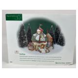 Dept 56 Elf Land 'The Elf Spa' Figure