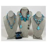 Turquoise Beaded Jewelry/ 7 pc