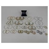 Gold & Silver Tone Earrings & Bracelets / 25 pc